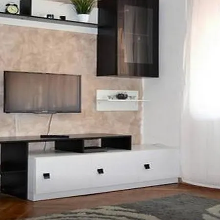 Flat Heart City Apartment Bucharest